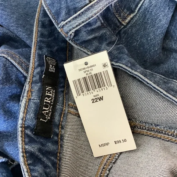 NWT LAUREN RALPH LAUREN WOMAN PLUS 22W DENIM SHORTS RAW HEM RETAIL 99.99 - Picture 3 of 11